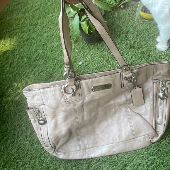 Coach Handbags - Authentic coach brand bag good condition